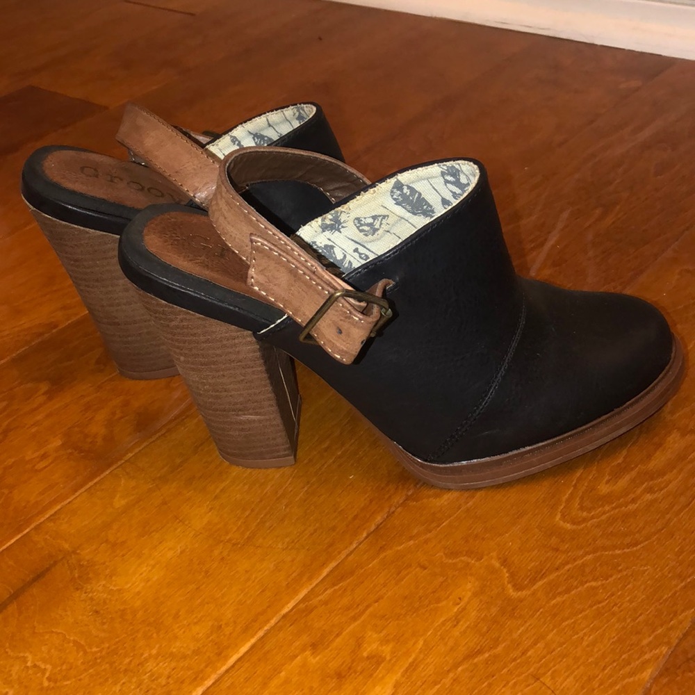 Groove slip on heels